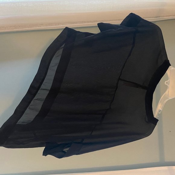 Top - Picture 4 of 6